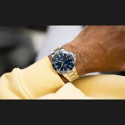 Aquis Date 41,5mm